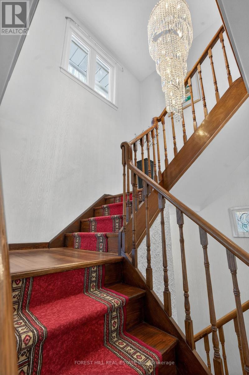 2 Fleming Drive, Toronto, Ontario  M2K 2Y3 - Photo 23 - C12771152