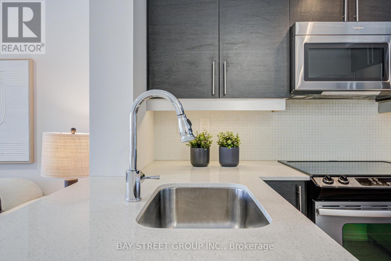 713 - 125 Western Battery Road, Toronto, Ontario  M6K 3R8 - Photo 12 - C12771176