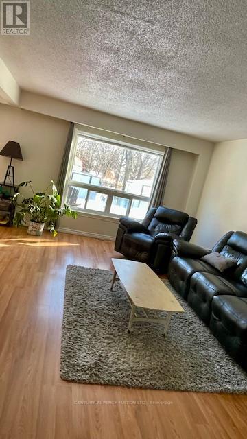 66 Alonna Street, Clarington, Ontario  L1C 3P8 - Photo 3 - E12771006