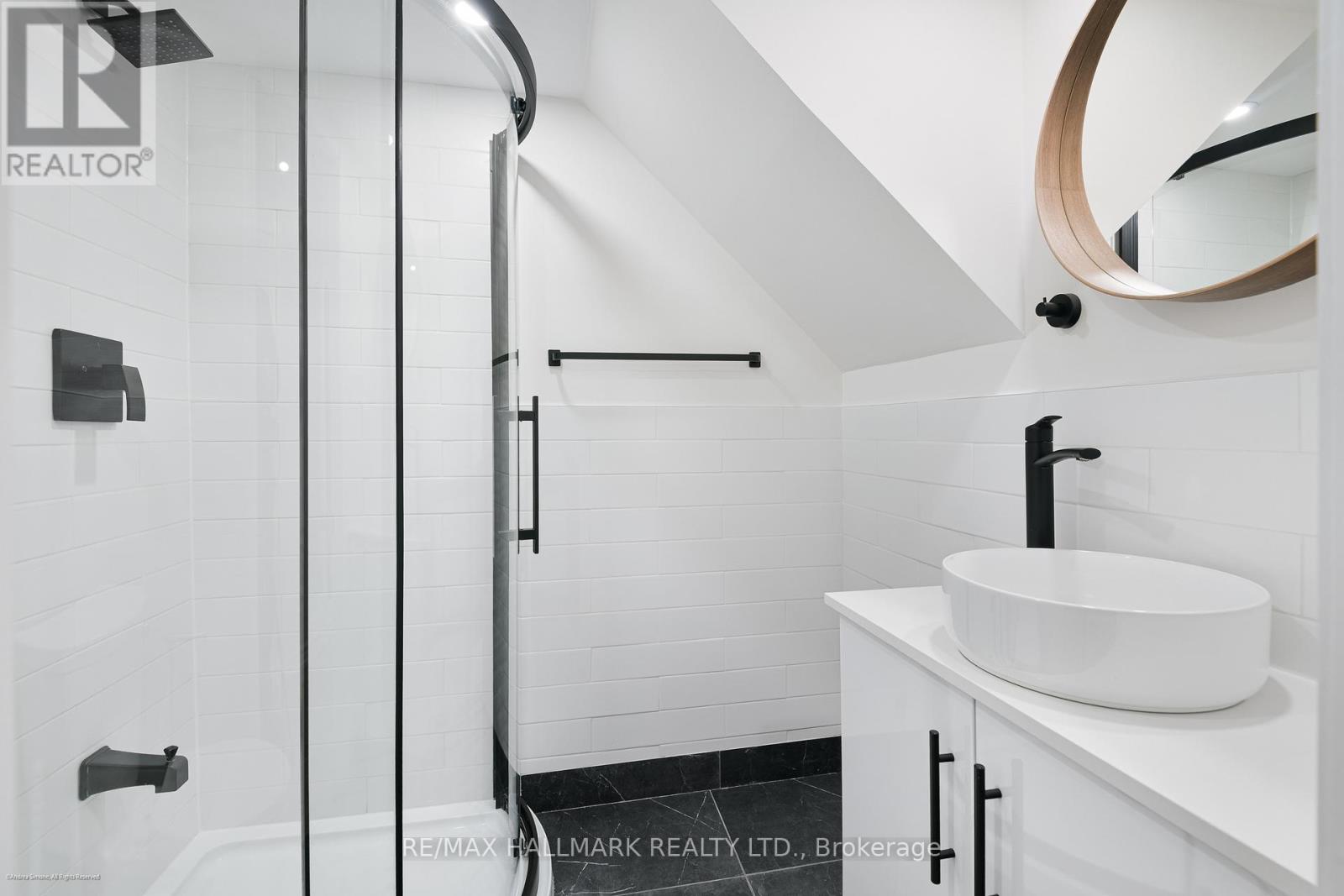 Bsmt - 208 Cedarvale Avenue, Toronto, Ontario  M4C 4K2 - Photo 12 - E12771114