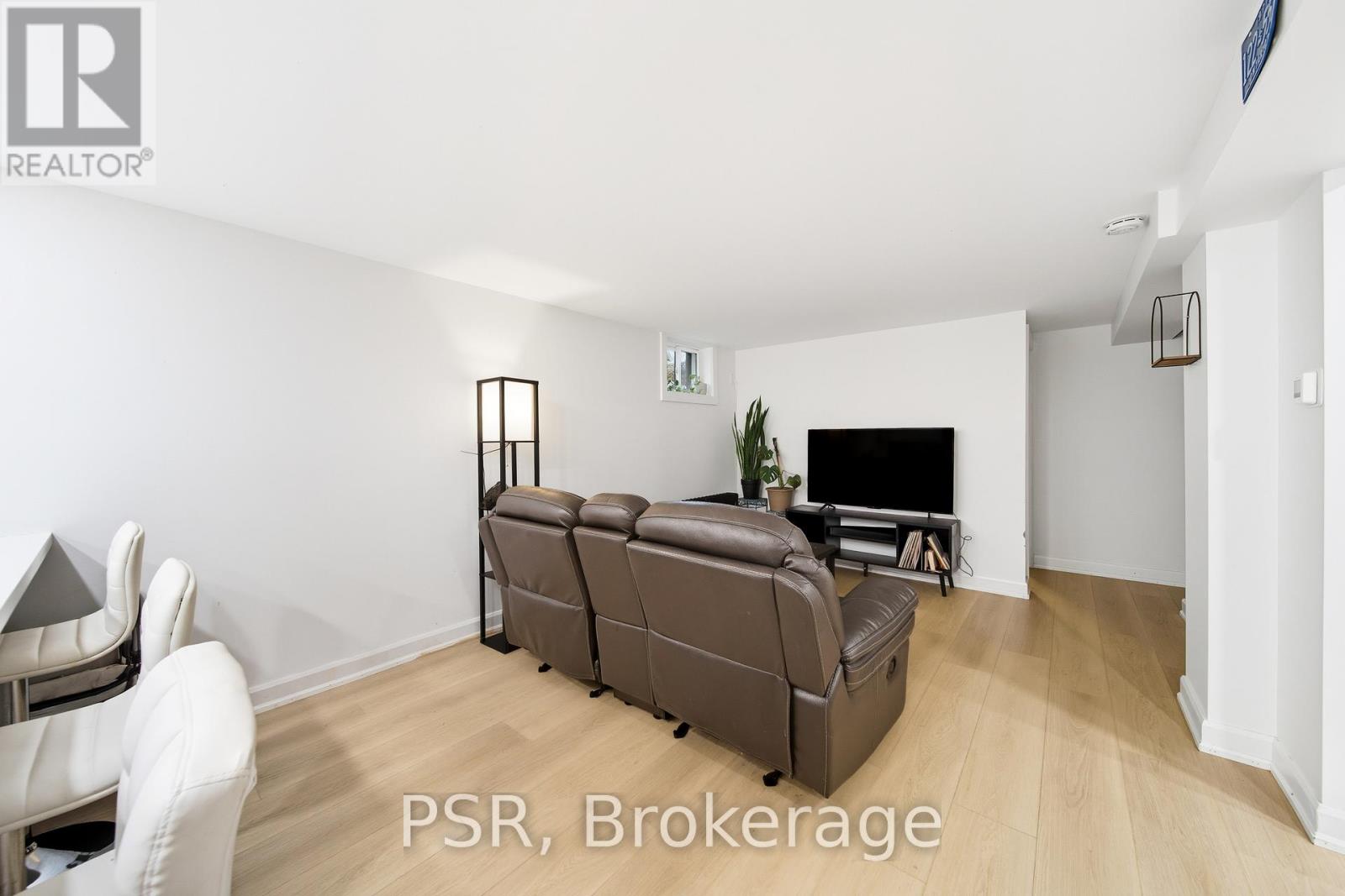 Lower - 25 Knight Street, Toronto, Ontario  M4C 3K8 - Photo 3 - E12771128