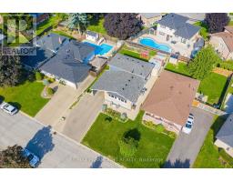 8 EDWIN DRIVE, Brampton, Ontario
