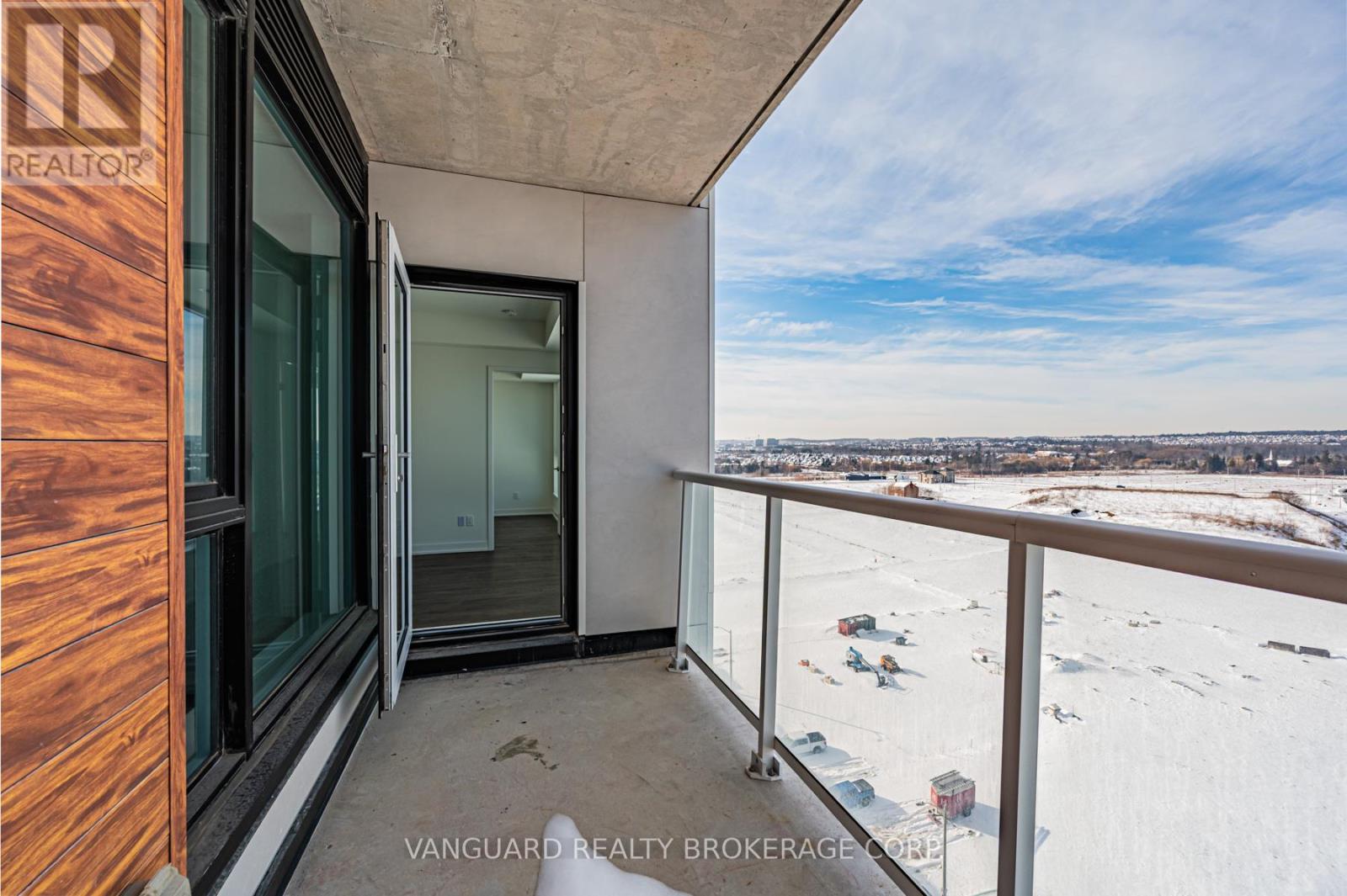 1126 - 2 David Eyer Road, Richmond Hill, Ontario  L4S 0N6 - Photo 27 - N12771008