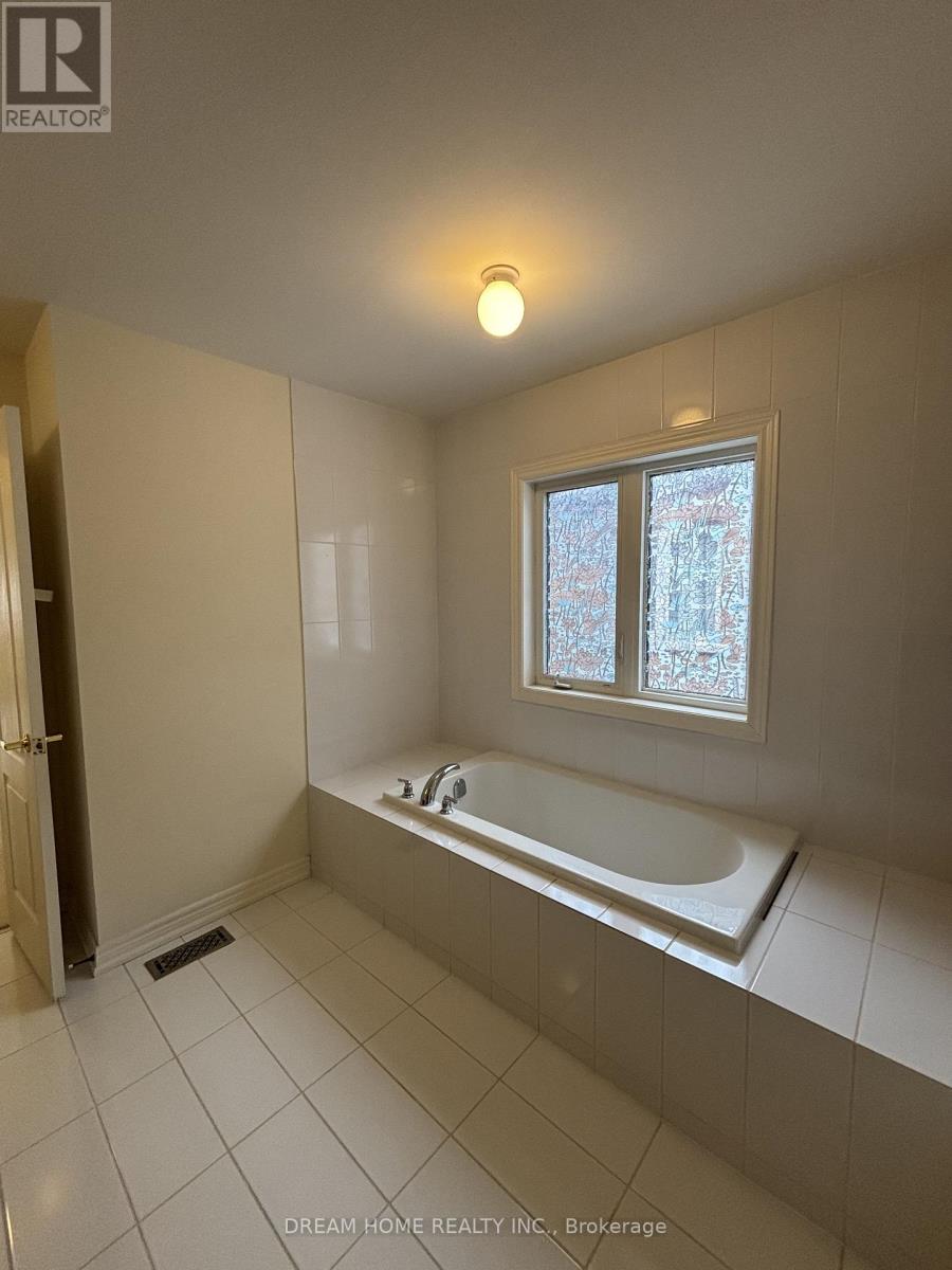 276 The Bridle Walk, Markham, Ontario  L6C 0V7 - Photo 22 - N12771090