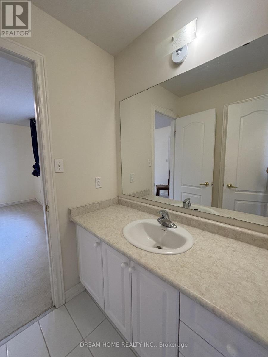 276 The Bridle Walk, Markham, Ontario  L6C 0V7 - Photo 32 - N12771090