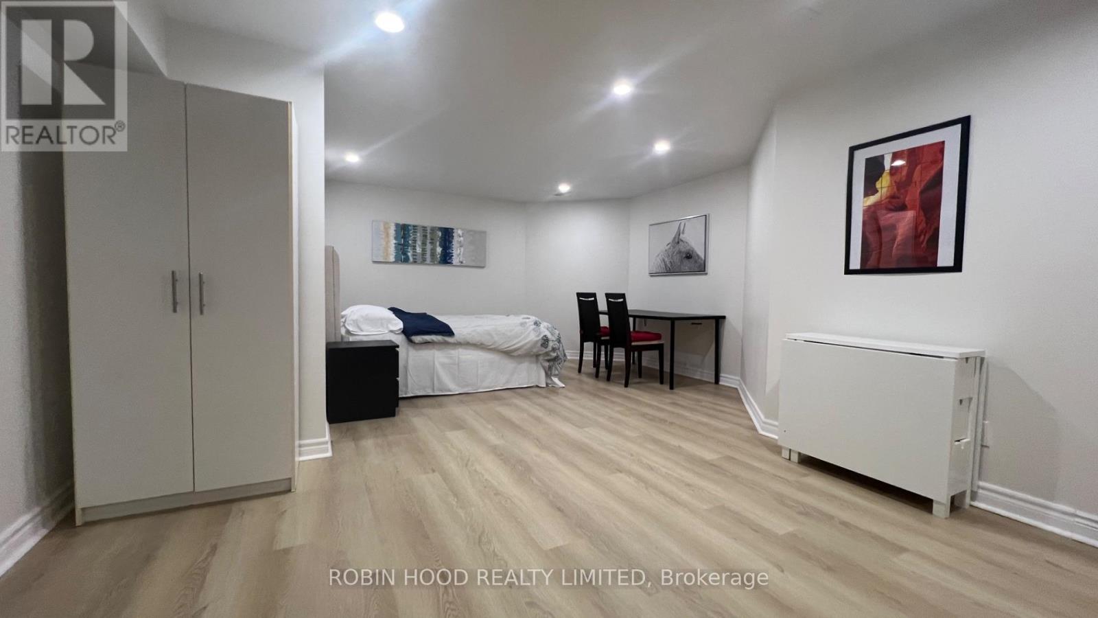 Basement - 2 Lytton Boulevard, Richmond Hill, Ontario  L4B 3H2 - Photo 5 - N12771116