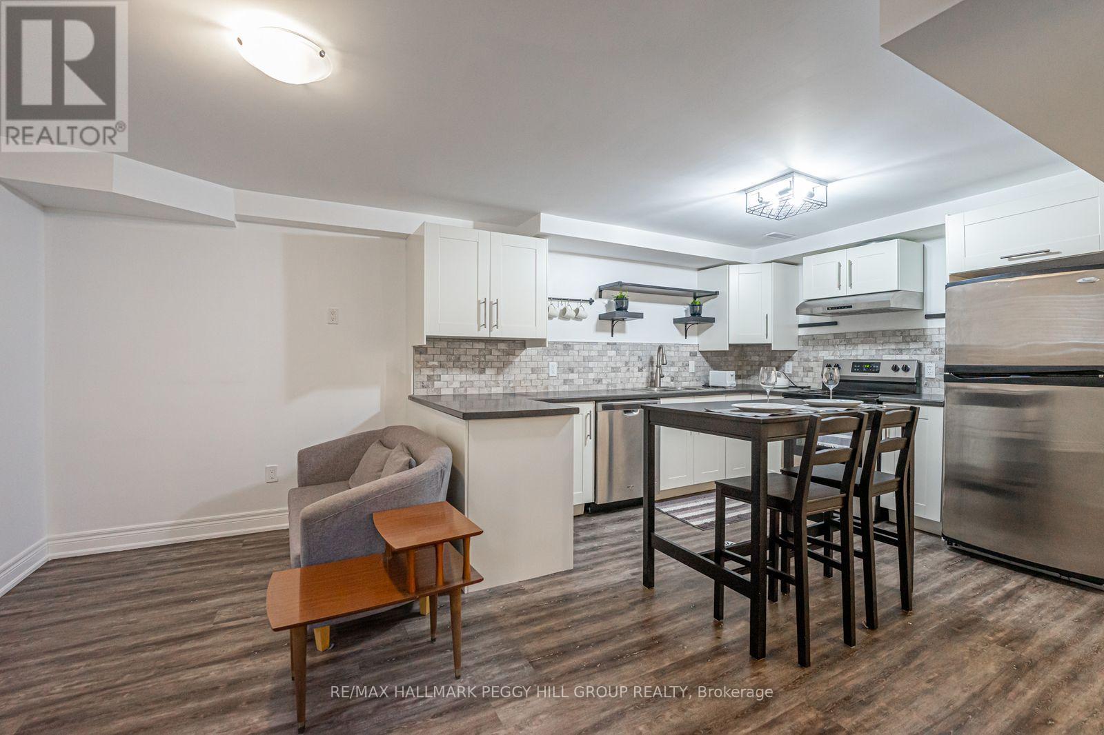 Lower - 35 Heritage Court, Barrie, Ontario  L4N 0E7 - Photo 2 - S12771130