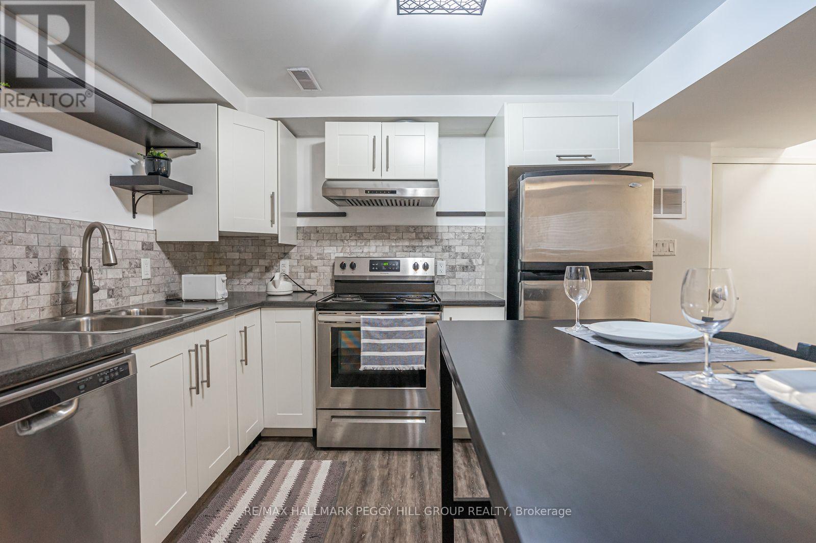 Lower - 35 Heritage Court, Barrie, Ontario  L4N 0E7 - Photo 3 - S12771130