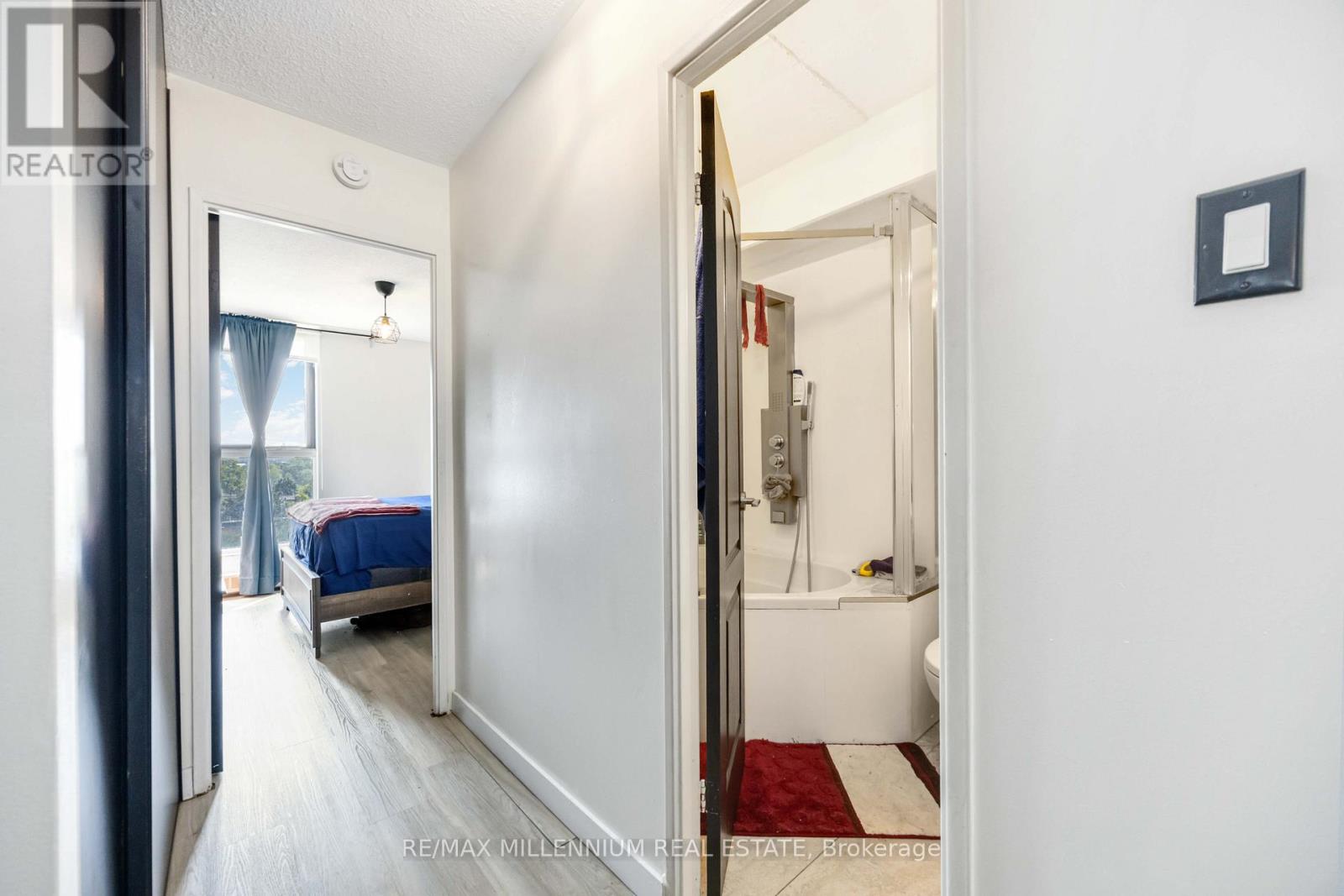 720 - 4645 Jane Street, Toronto, Ontario  M3N 2K9 - Photo 24 - W12771004