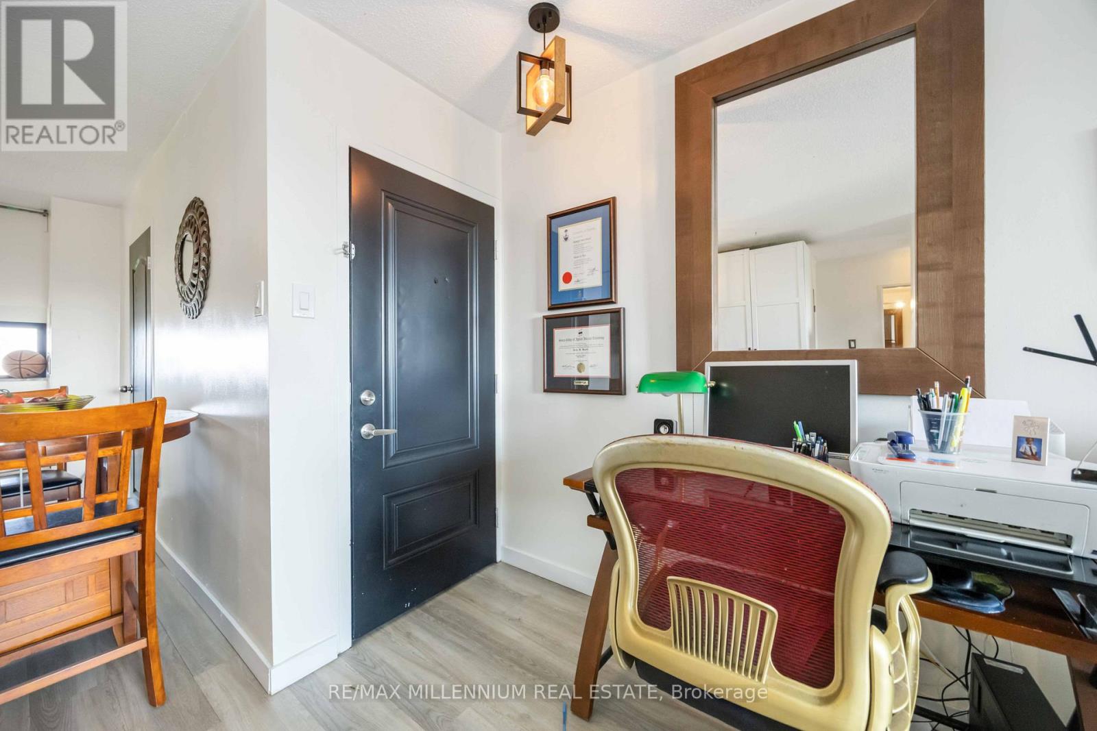 720 - 4645 Jane Street, Toronto, Ontario  M3N 2K9 - Photo 7 - W12771004