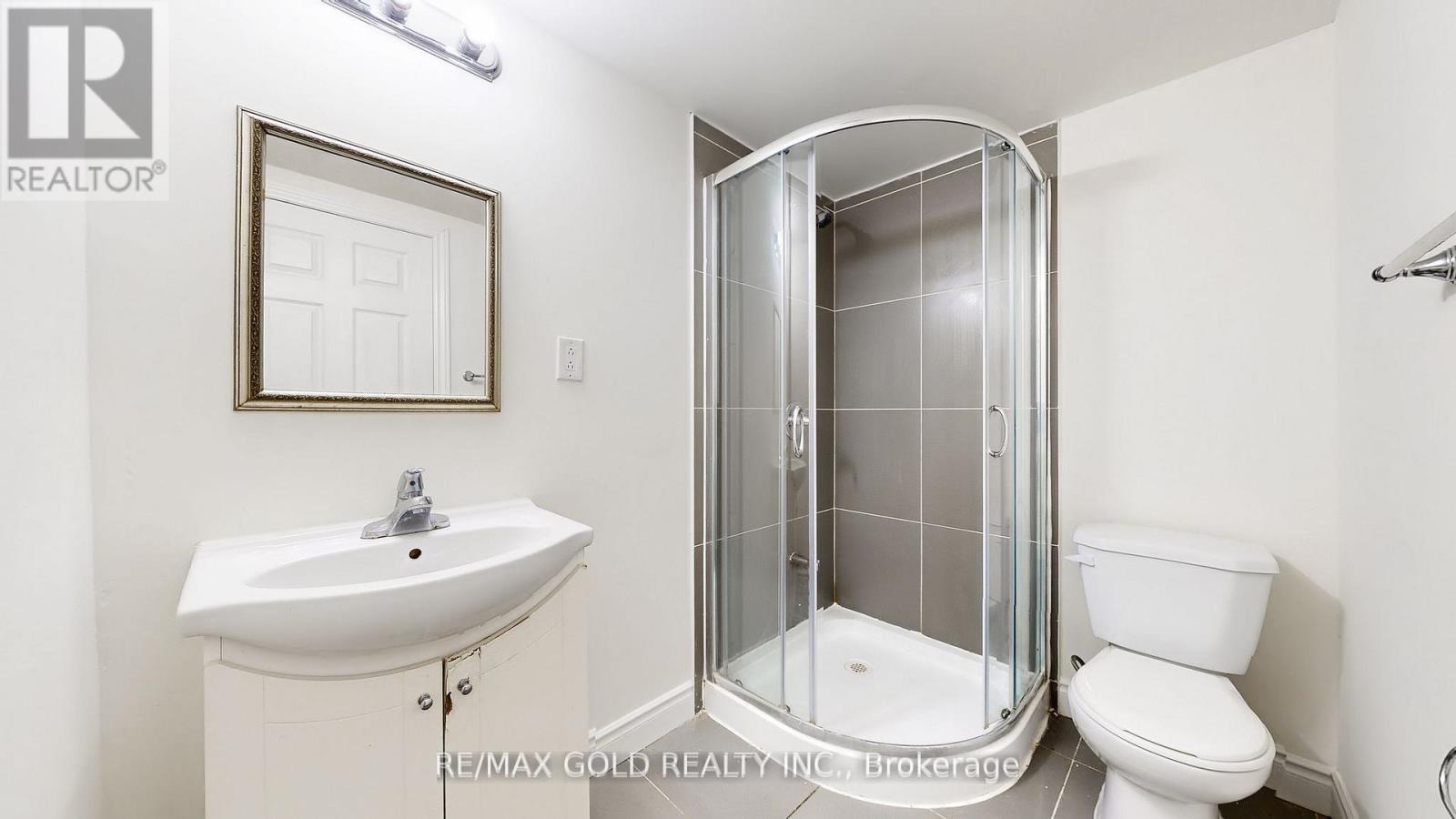 156 Royal Salisbury Way, Brampton, Ontario  L6V 3J9 - Photo 18 - W12771010