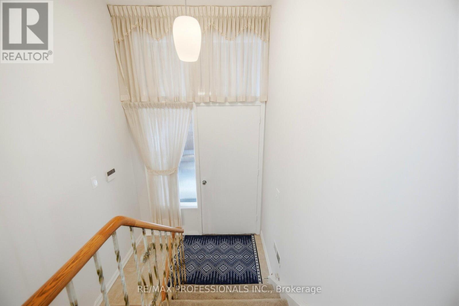 83 Spenvalley Drive, Toronto, Ontario  M3L 1Z2 - Photo 24 - W12771014