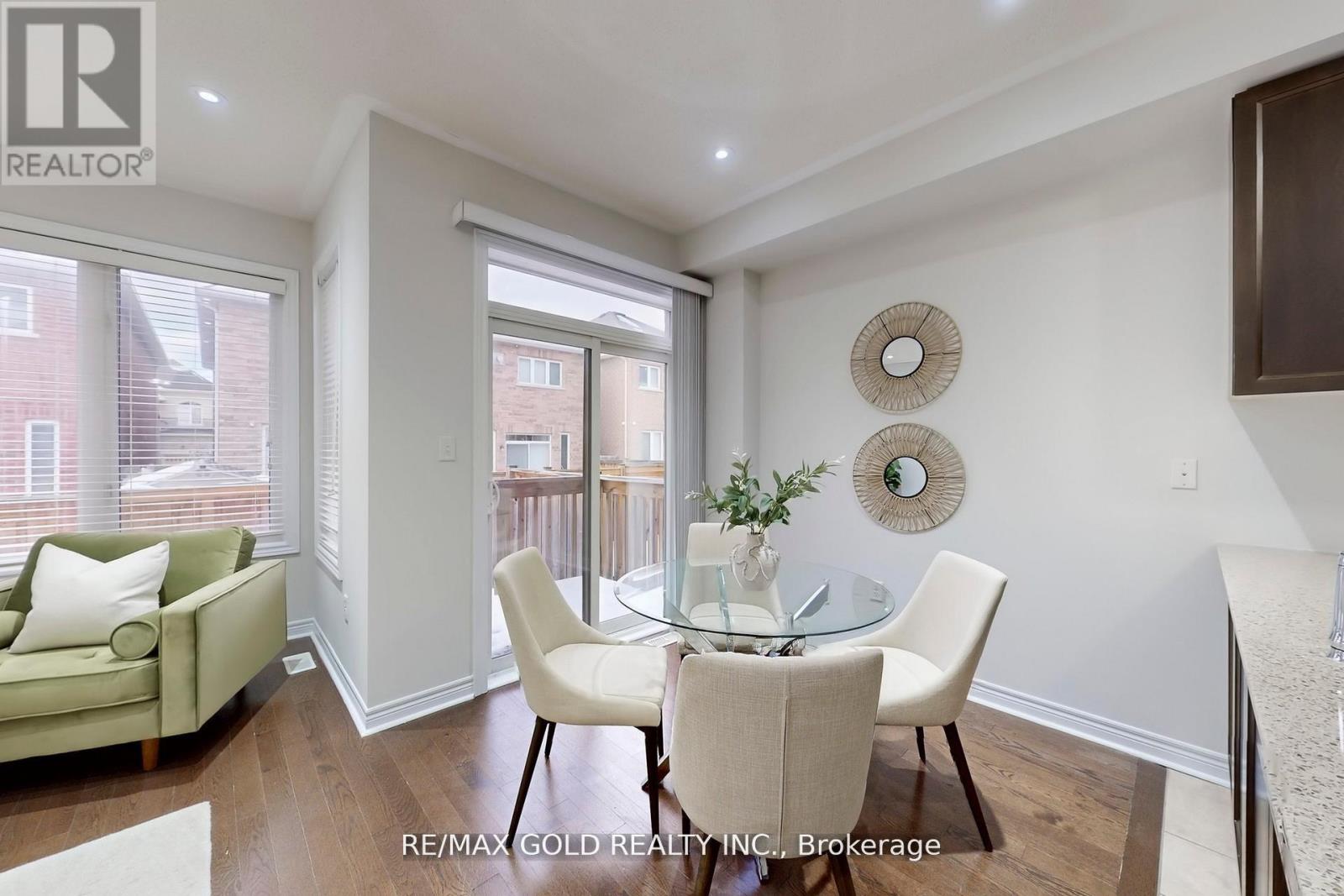 62 Pennycross Crescent, Brampton, Ontario  L7A 4M1 - Photo 16 - W12771016