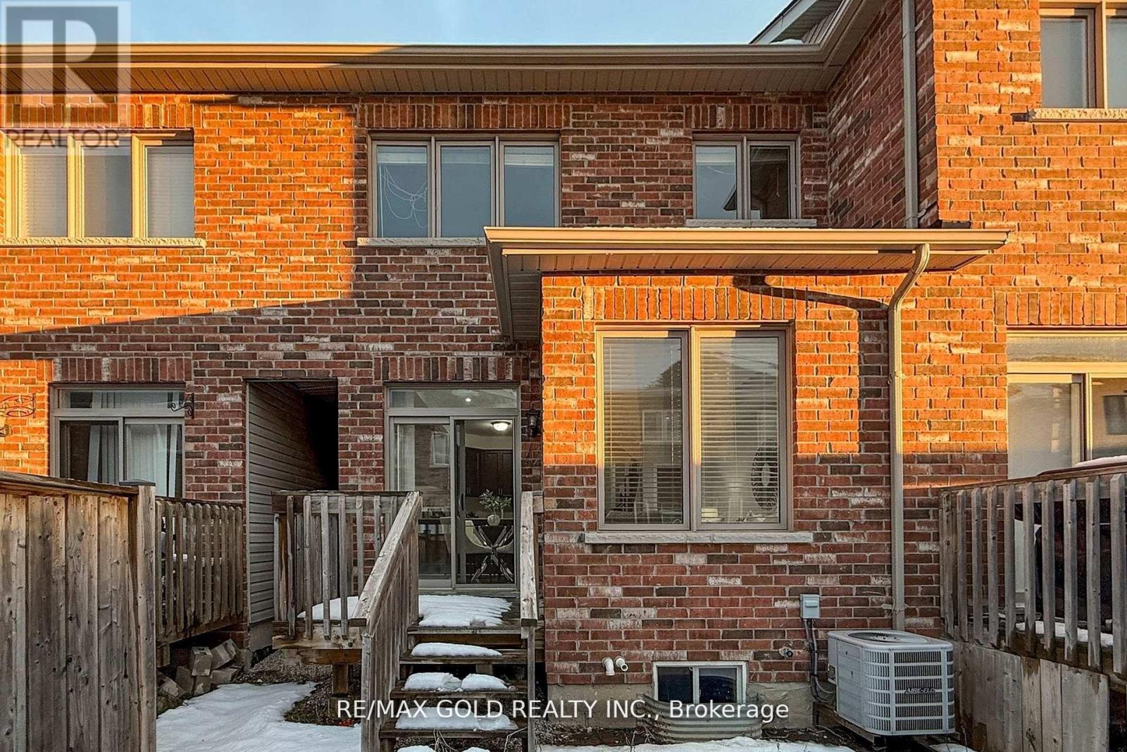 62 Pennycross Crescent, Brampton, Ontario  L7A 4M1 - Photo 48 - W12771016