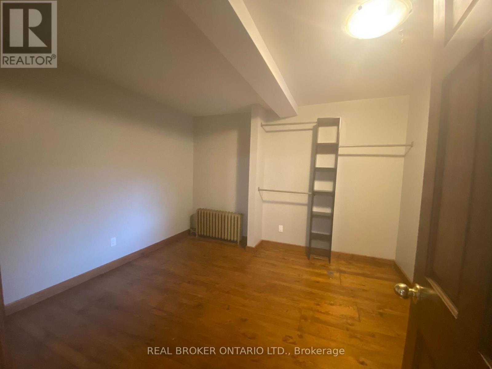 Unit B - 18 First Avenue, Orangeville, Ontario  L9W 1H8 - Photo 9 - W12771020