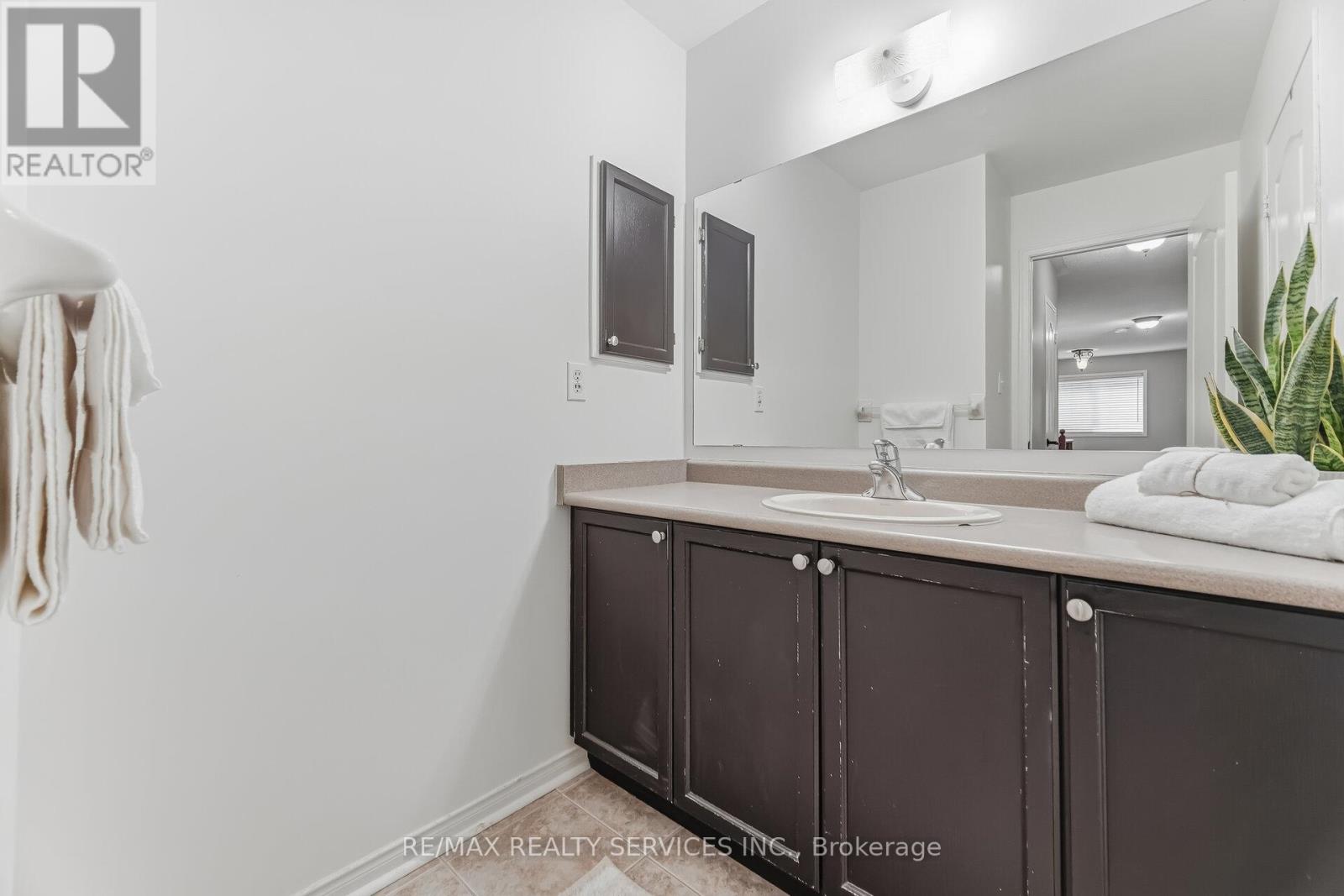 30 Humbolt Crescent, Brampton, Ontario  L7A 3G7 - Photo 46 - W12771038