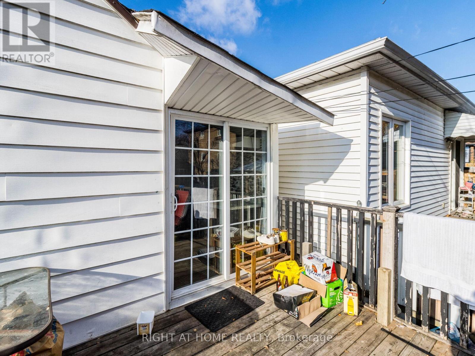 97 29th Street, Toronto, Ontario  M8W 3B1 - Photo 36 - W12771046