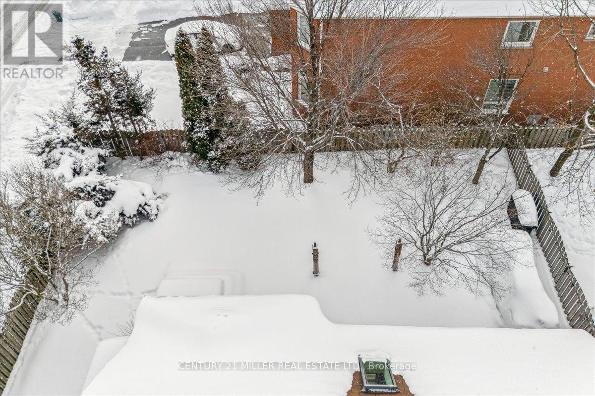 2382 Towne Boulevard, Oakville (Ro River Oaks), Ontario  L6H 5X6 - Photo 31 - W12771070