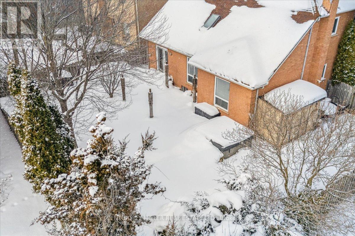 2382 Towne Boulevard, Oakville (Ro River Oaks), Ontario  L6H 5X6 - Photo 35 - W12771070