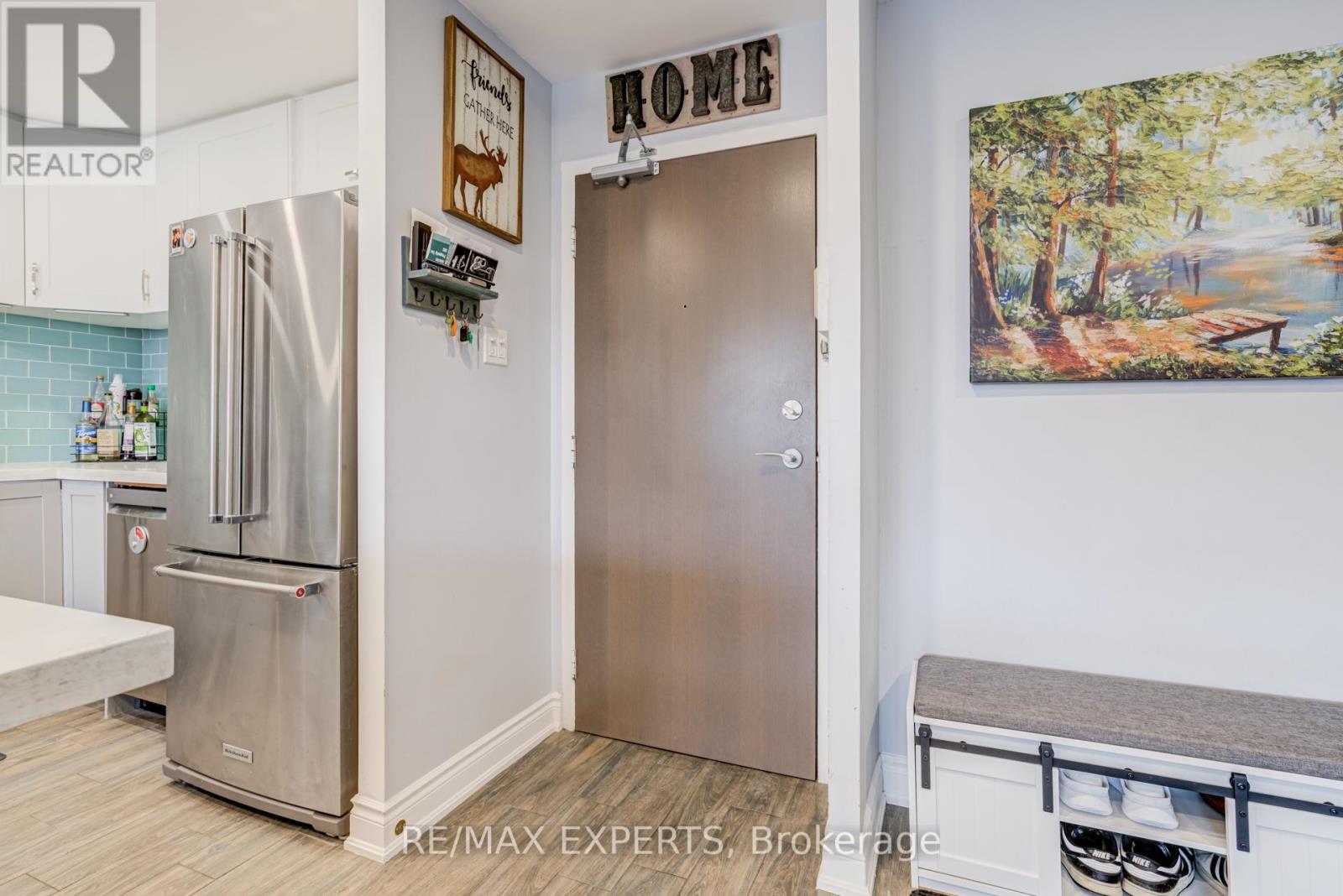 406 - 3390 Weston Road, Toronto, Ontario  M9M 2X3 - Photo 41 - W12771072