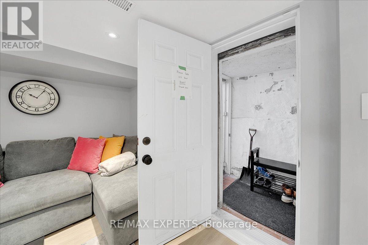 60 Anthony Road, Toronto, Ontario  M3K 1B3 - Photo 35 - W12771094