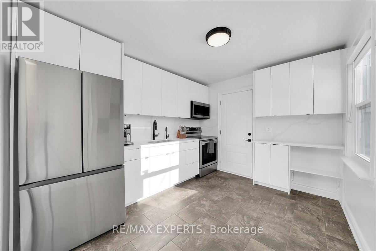 60 Anthony Road, Toronto, Ontario  M3K 1B3 - Photo 7 - W12771094