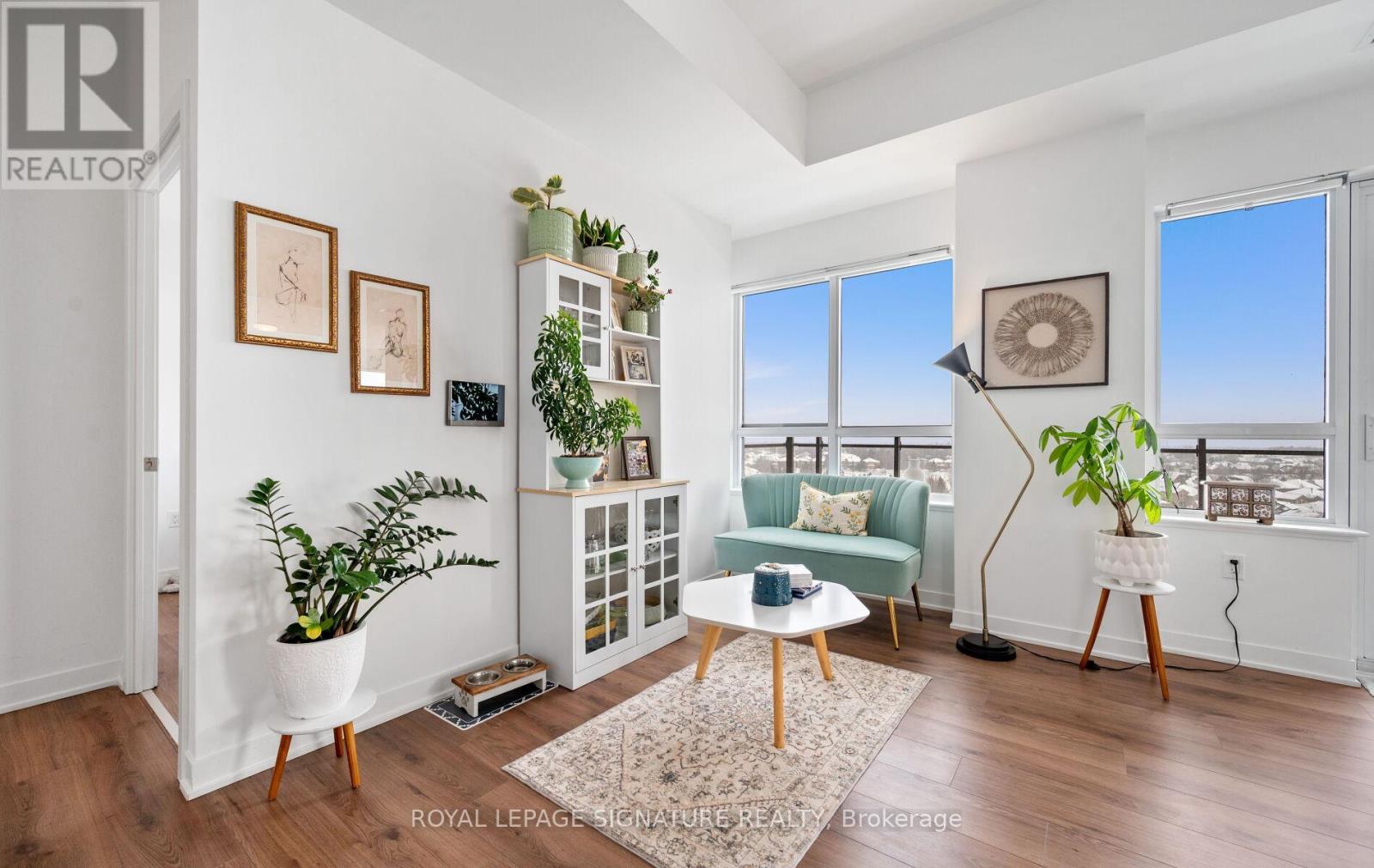 716 - 395 Dundas Street W, Oakville (Go Glenorchy), Ontario  L6M 5R8 - Photo 10 - W12771100