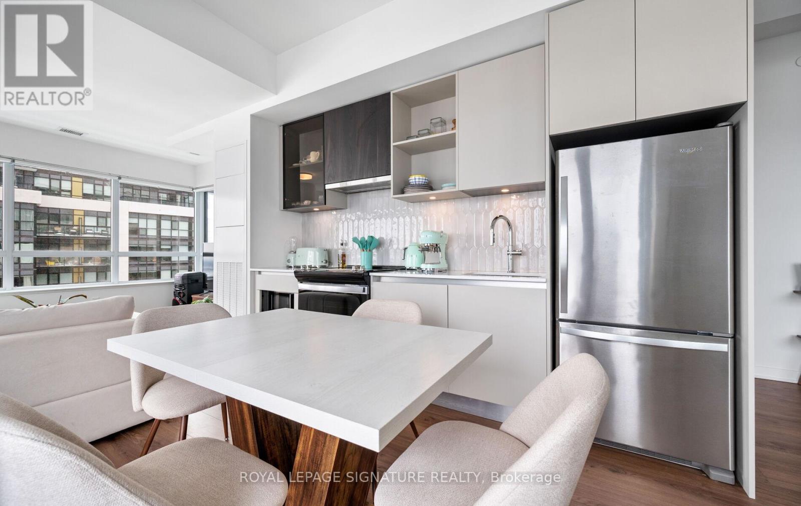 716 - 395 Dundas Street W, Oakville (Go Glenorchy), Ontario  L6M 5R8 - Photo 21 - W12771100