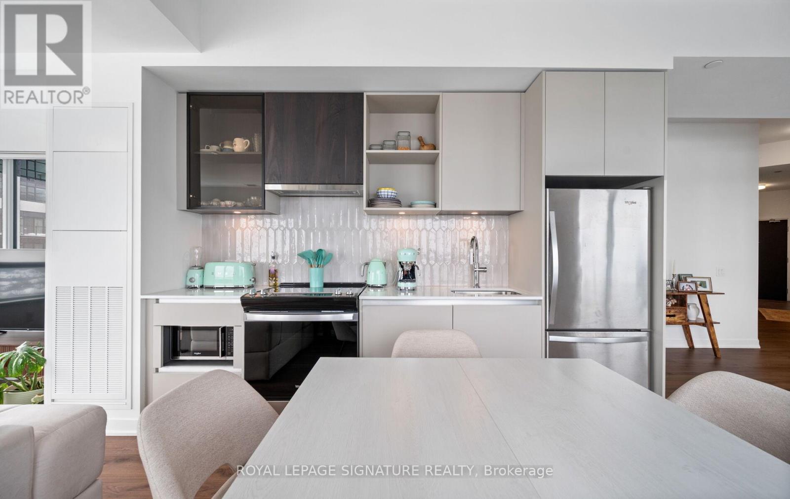 716 - 395 Dundas Street W, Oakville (Go Glenorchy), Ontario  L6M 5R8 - Photo 22 - W12771100