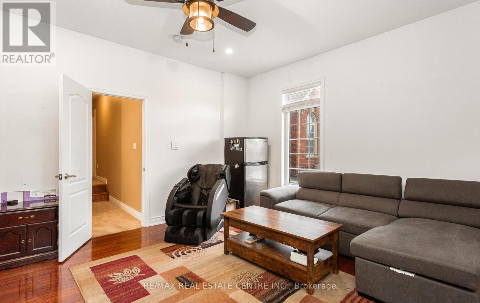 26 Saint Hubert Drive, Brampton, Ontario  L6P 1V7 - Photo 32 - W12771106