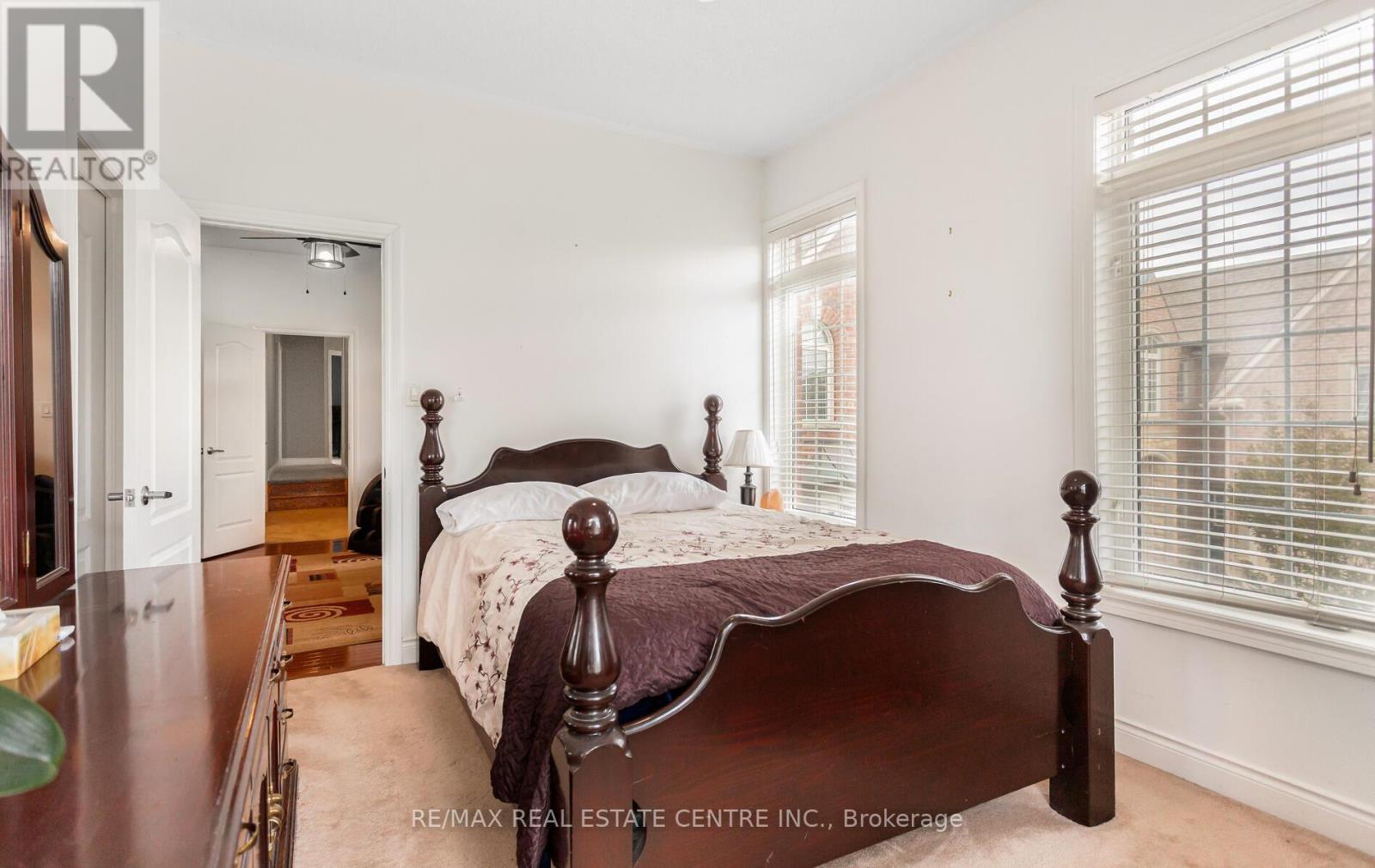 26 Saint Hubert Drive, Brampton, Ontario  L6P 1V7 - Photo 36 - W12771106