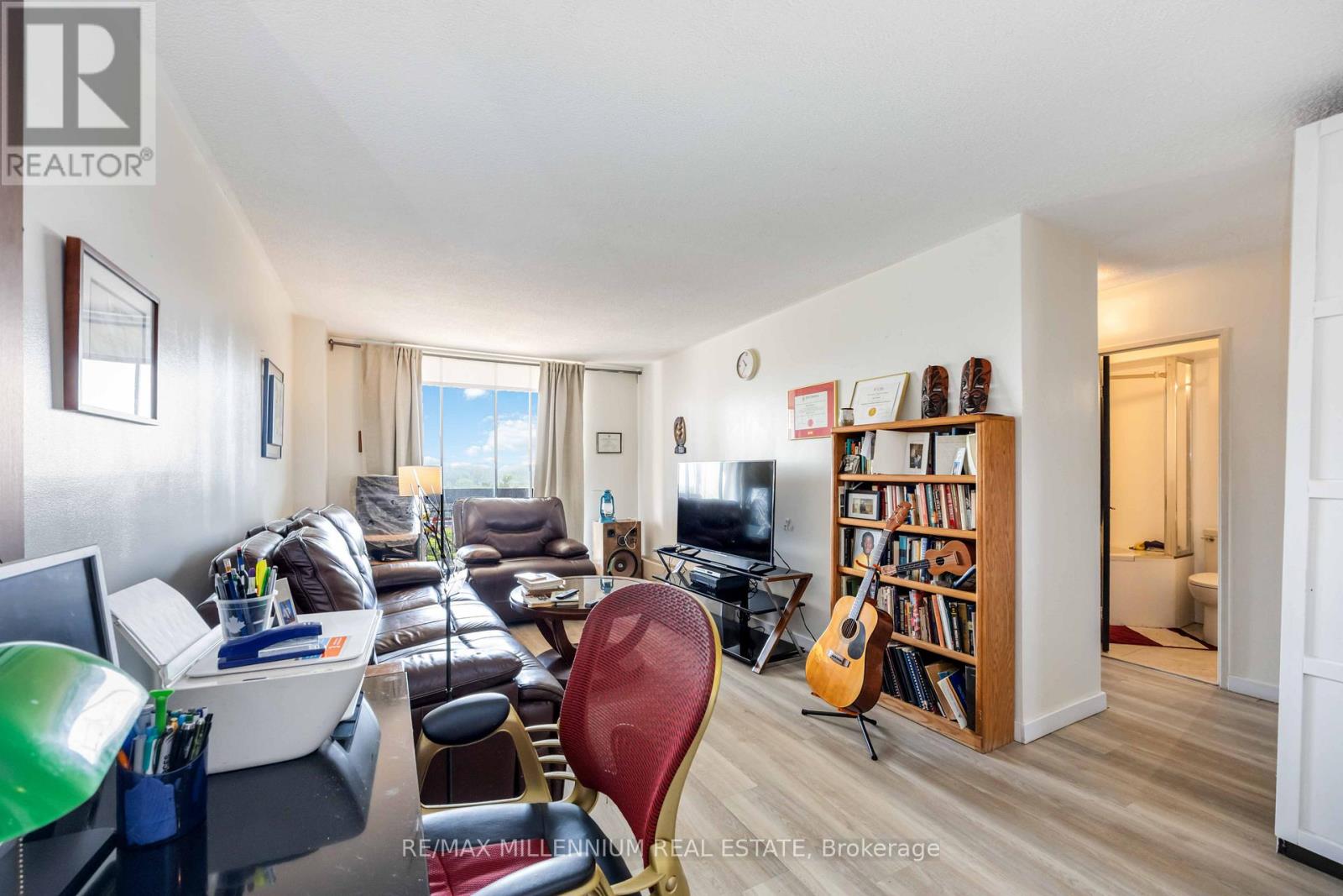 720 - 4645 Jane Street, Toronto, Ontario  M3N 2K9 - Photo 10 - W12771118