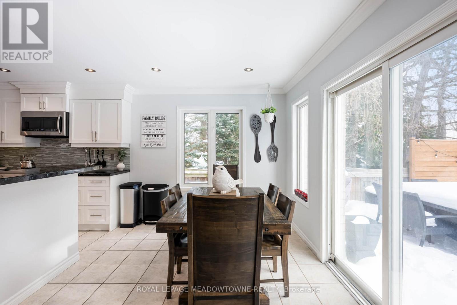 19 Grist Mill Drive, Halton Hills, Ontario  L7G 6C2 - Photo 19 - W12771162