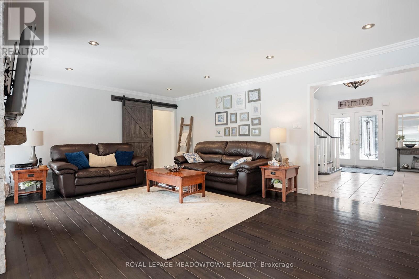 19 Grist Mill Drive, Halton Hills, Ontario  L7G 6C2 - Photo 21 - W12771162