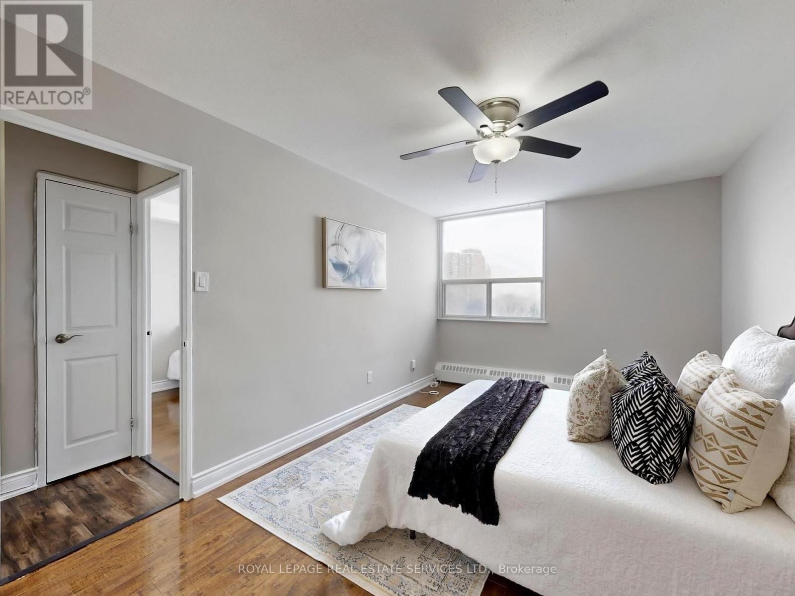 702 - 551 The West Mall, Toronto, Ontario  M9C 1G7 - Photo 10 - W12771194