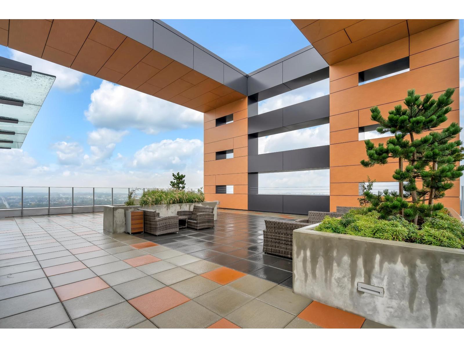 909 13615 Fraser Way, Surrey, British Columbia  V3T 0P7 - Photo 6 - R3086031