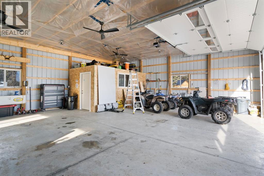 44226 Township Road 242, Rural Rocky View County, Alberta  T3Z 0B8 - Photo 36 - A2282717