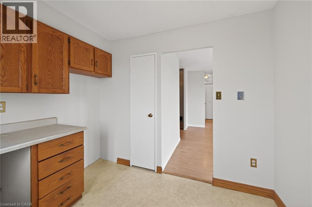 301 Frances Avenue Unit# 907, Hamilton, Ontario  L8E 3W6 - Photo 20 - 40797755