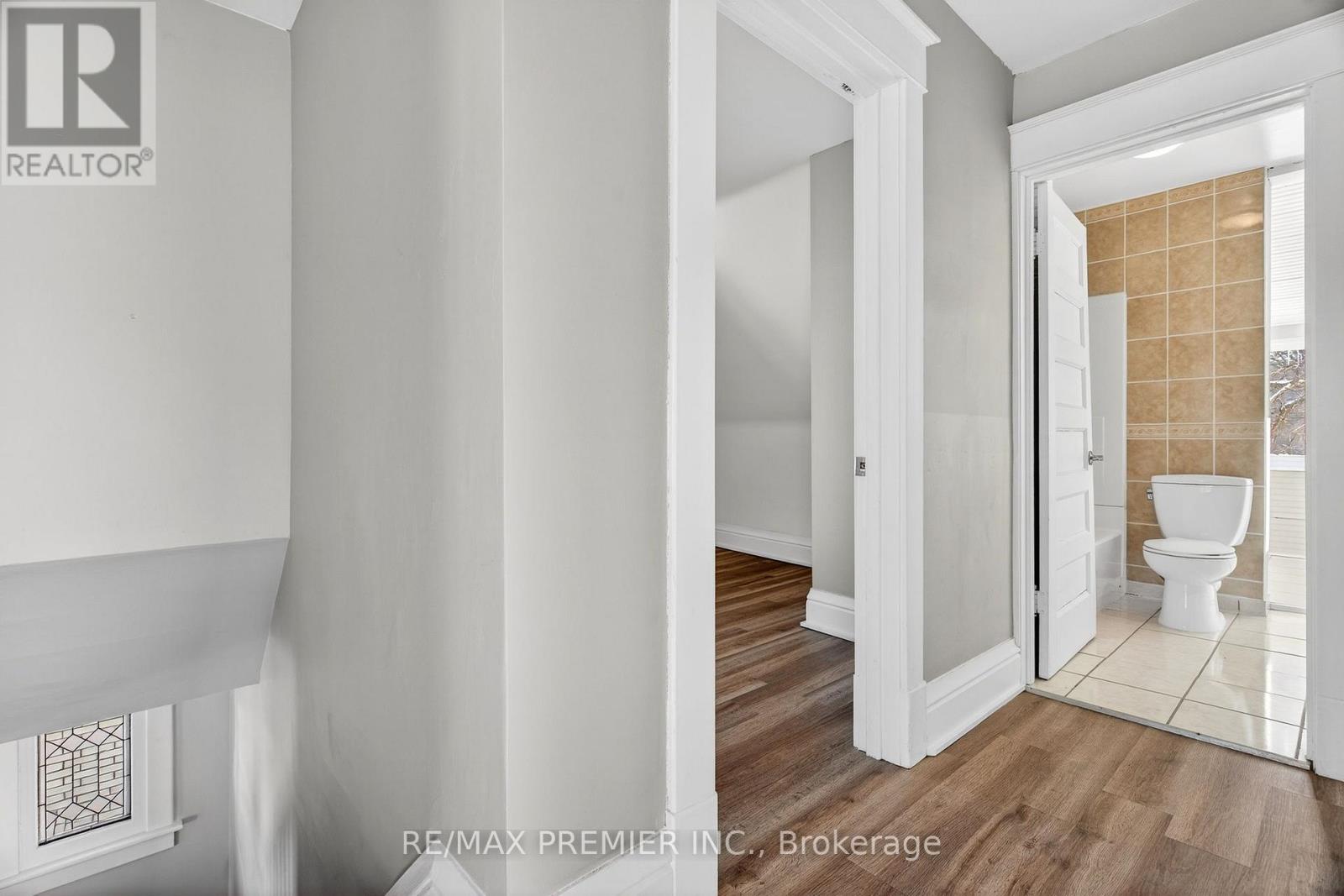 4848 Second Avenue, Niagara Falls, Ontario  L2E 4J1 - Photo 17 - X12771124