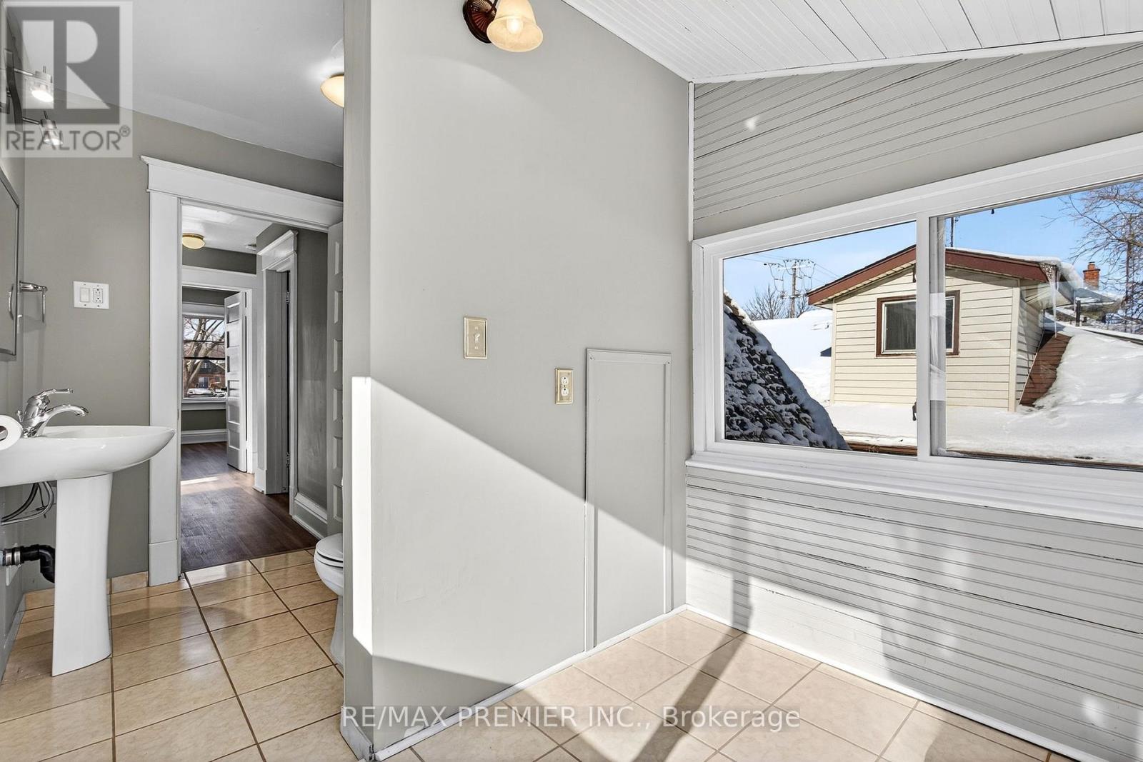 4848 Second Avenue, Niagara Falls, Ontario  L2E 4J1 - Photo 26 - X12771124