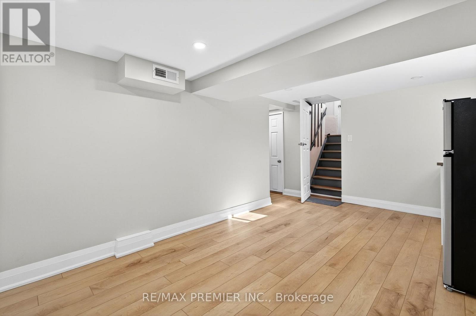 4848 Second Avenue, Niagara Falls, Ontario  L2E 4J1 - Photo 32 - X12771124