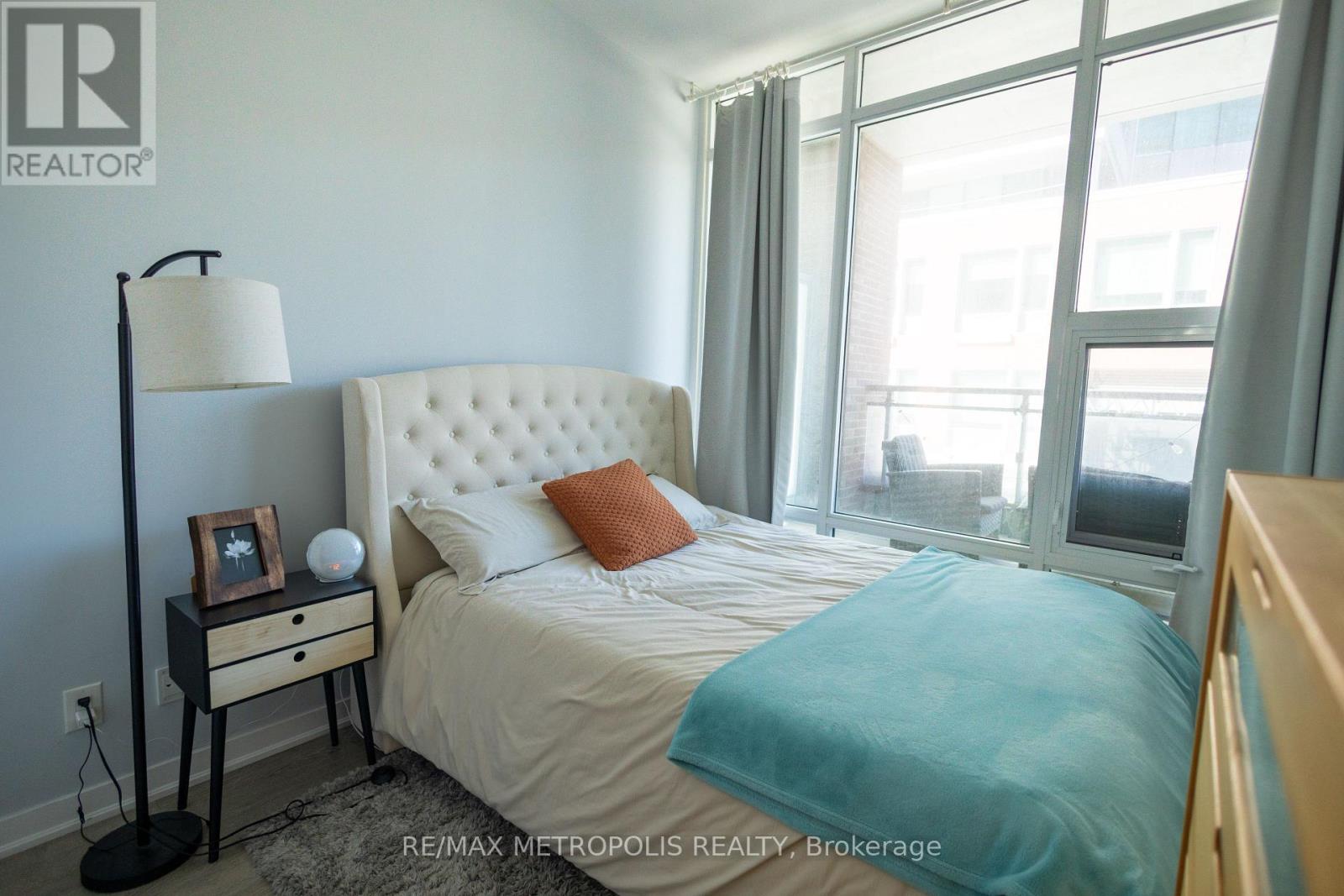 110 - 85 Duke Street, Kitchener, Ontario  N2G 1A6 - Photo 15 - X12771146