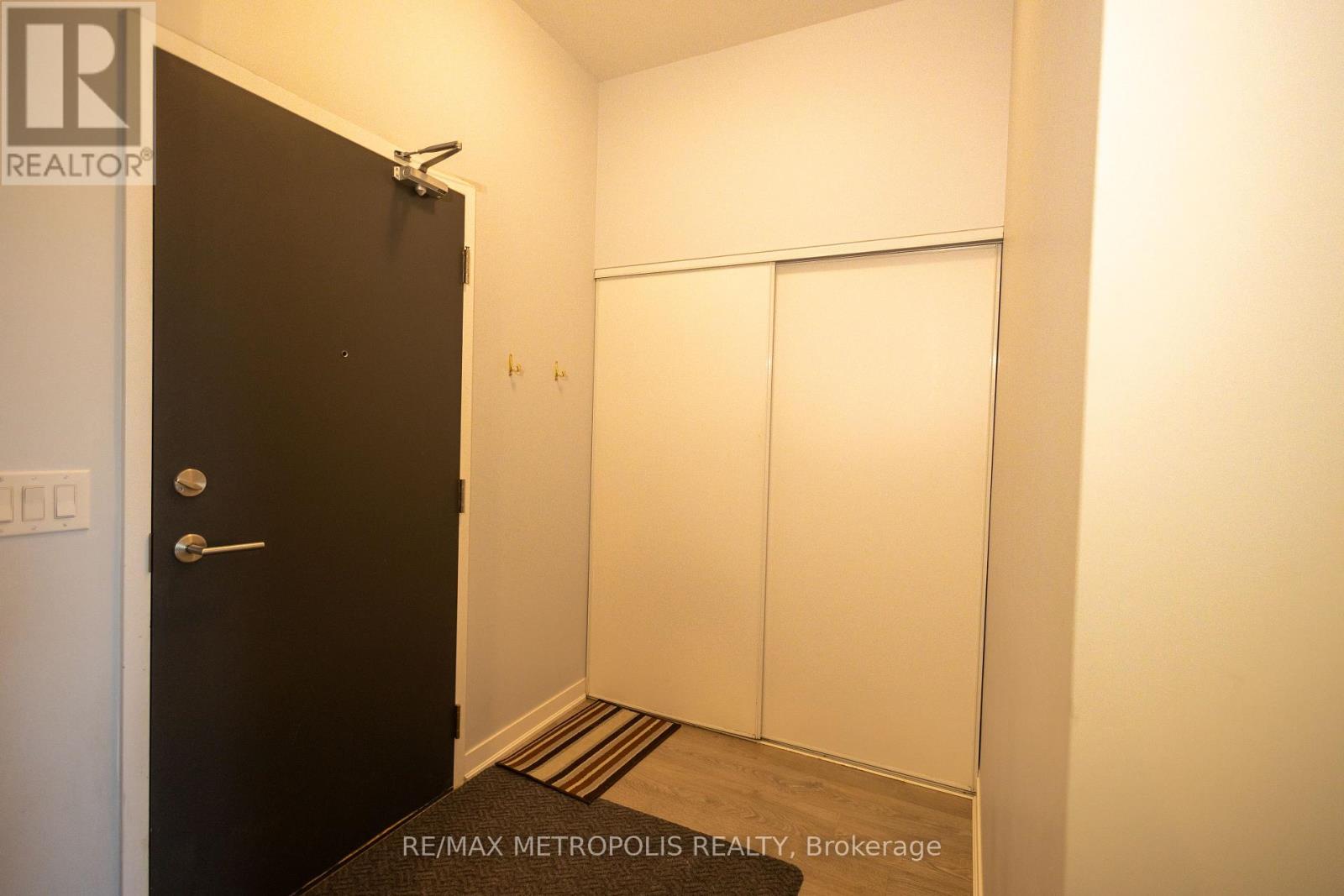 110 - 85 Duke Street, Kitchener, Ontario  N2G 1A6 - Photo 22 - X12771146