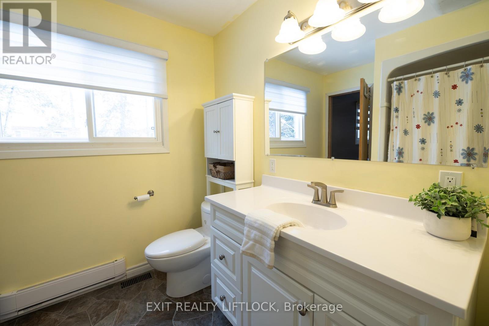 231 Front Street W, Kawartha Lakes (Bobcaygeon), Ontario  K0M 1A0 - Photo 13 - X12770760