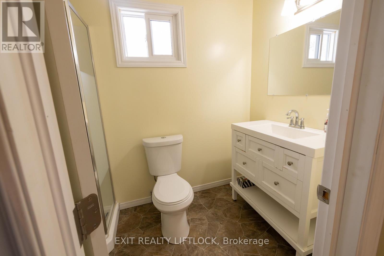 231 Front Street W, Kawartha Lakes (Bobcaygeon), Ontario  K0M 1A0 - Photo 28 - X12770760