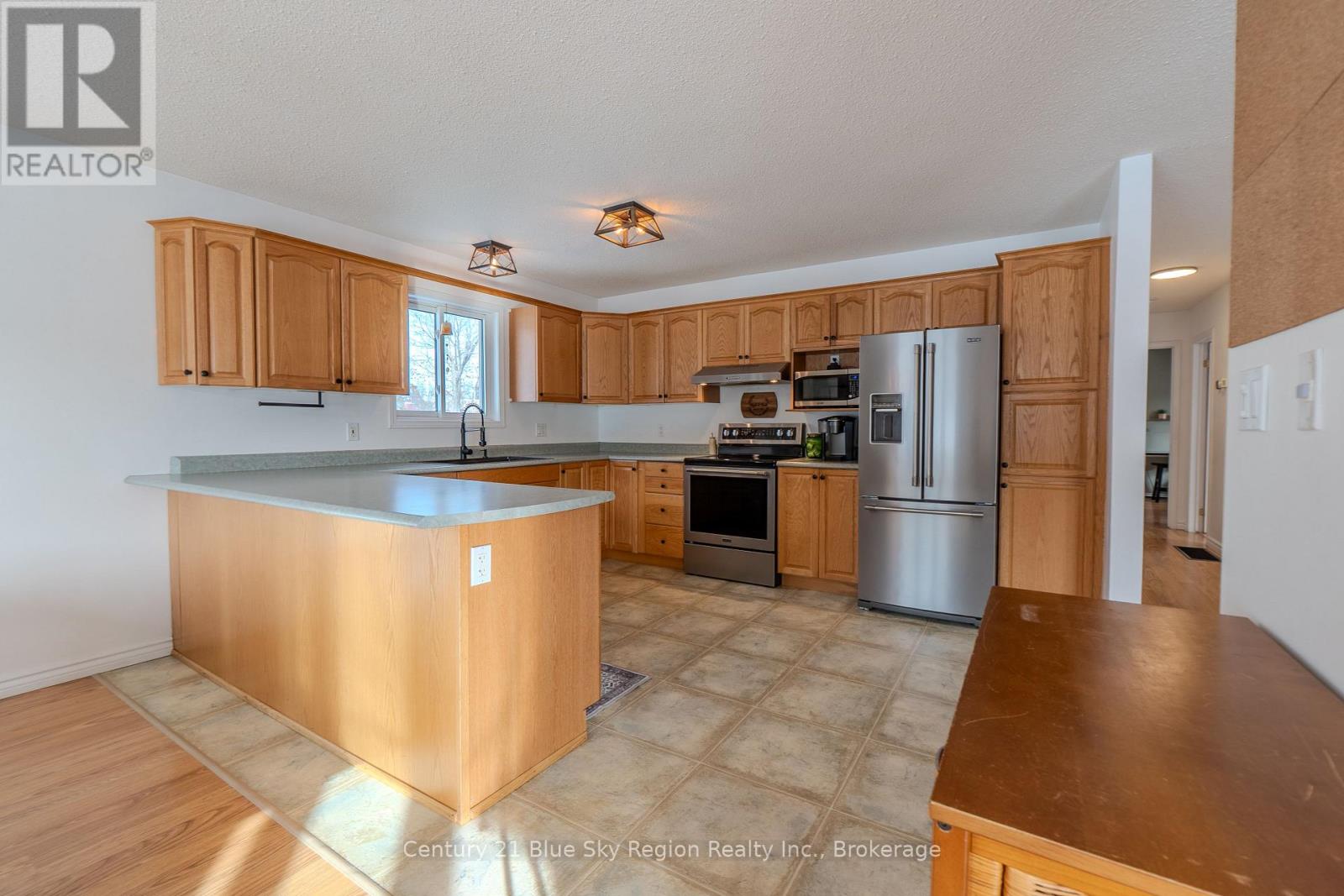 529 Pine Street, Mattawa, Ontario  P0H 1V0 - Photo 6 - X12771346