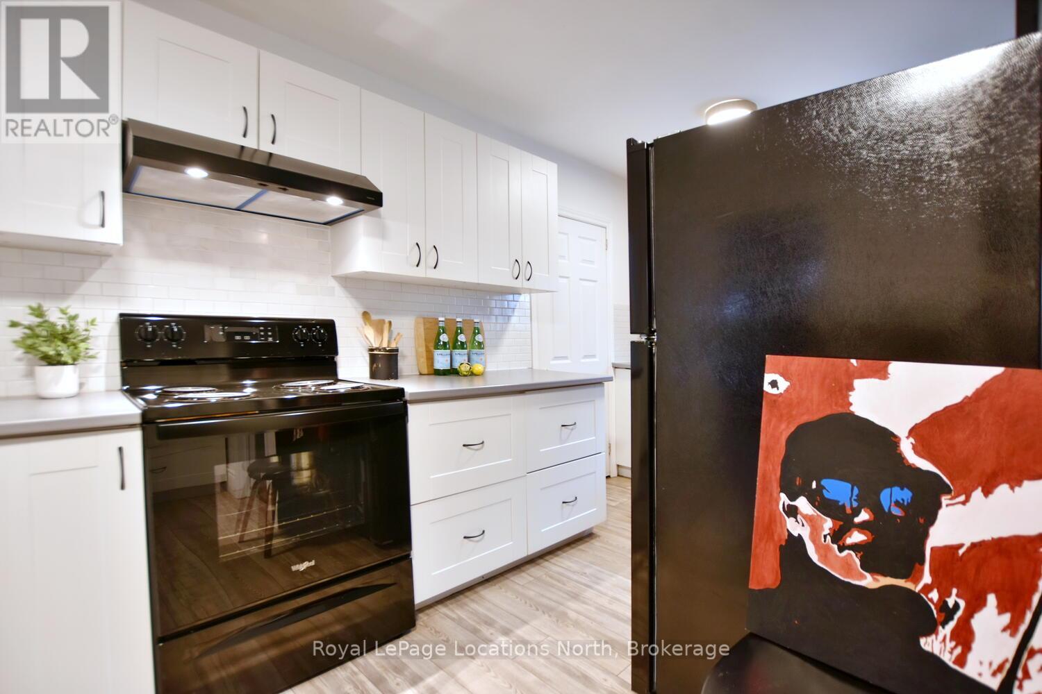 260 Cedar Street, Collingwood, Ontario  L9Y 3A8 - Photo 12 - S12771348