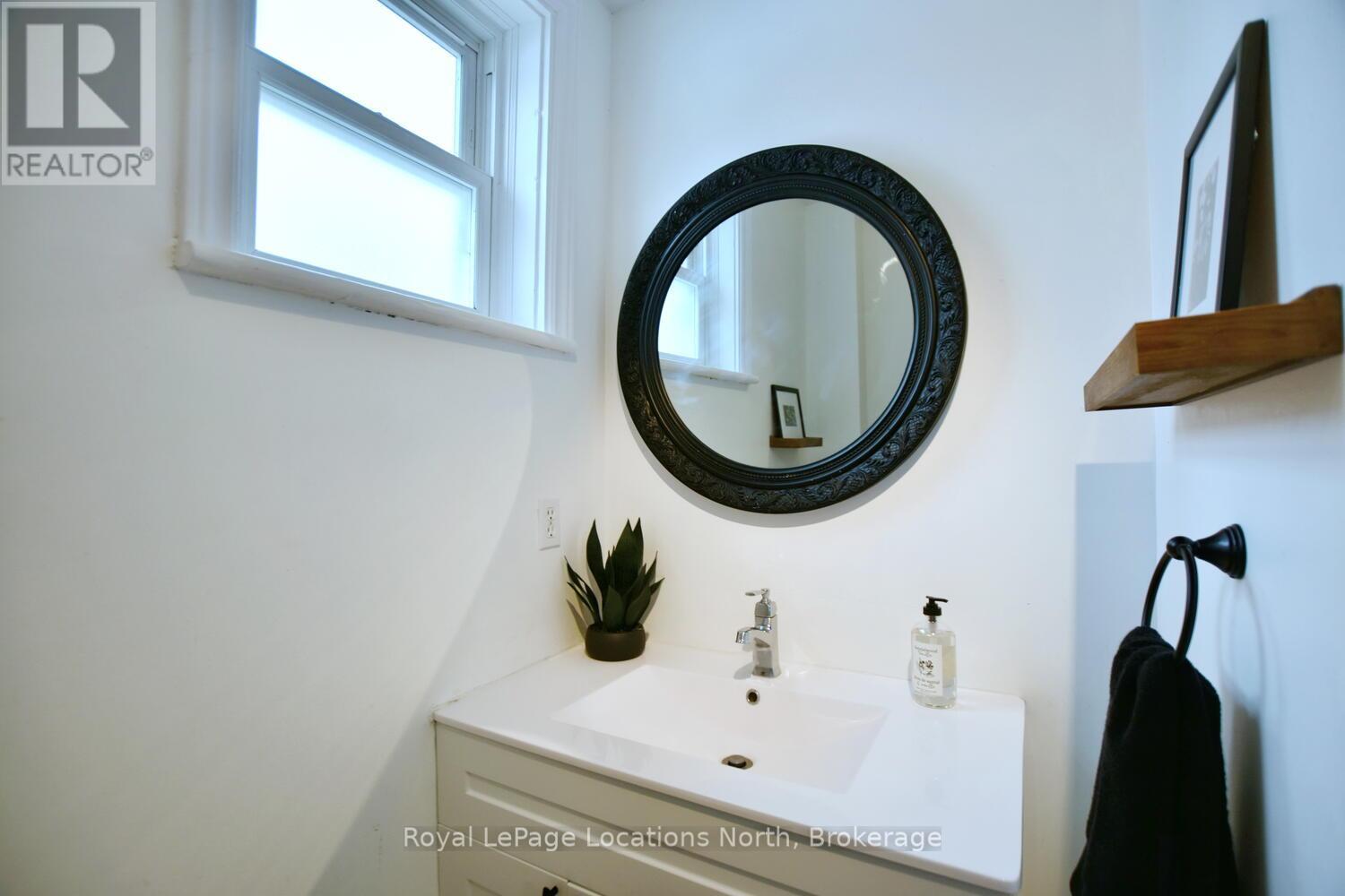 260 Cedar Street, Collingwood, Ontario  L9Y 3A8 - Photo 35 - S12771348