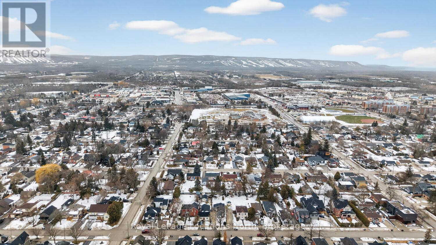 260 Cedar Street, Collingwood, Ontario  L9Y 3A8 - Photo 43 - S12771348