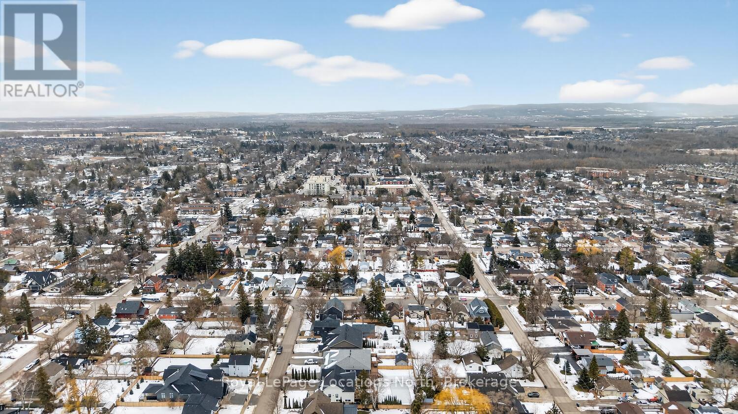 260 Cedar Street, Collingwood, Ontario  L9Y 3A8 - Photo 45 - S12771348